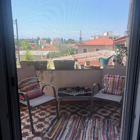 Elea House Дом отдыха Эпаноми