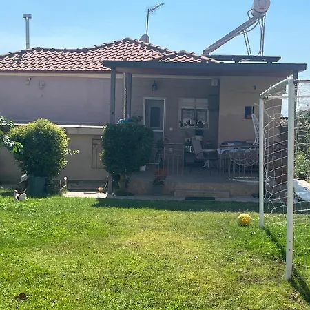 Elea House Epanomí